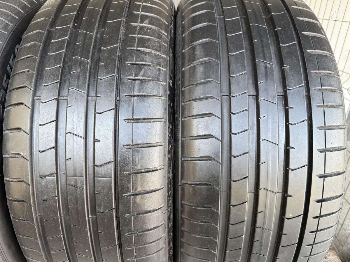 Pirelli PZero pz4/MO, summer 235/50 R19
