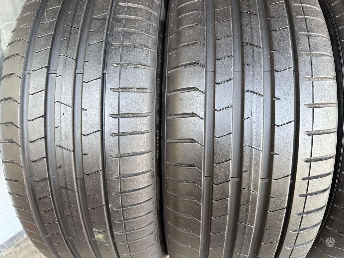 Pirelli PZero pz4/MO, летние 235/50 R19