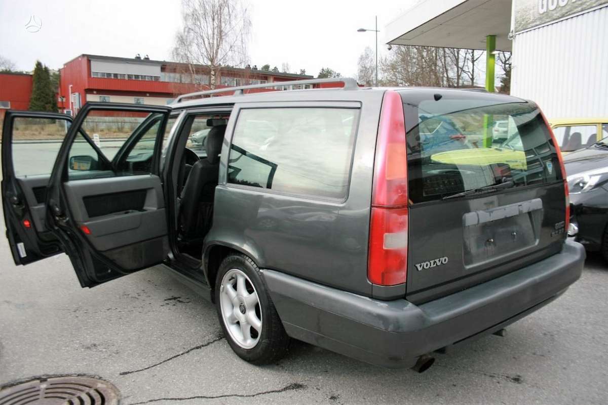 Volvo 855, universalas