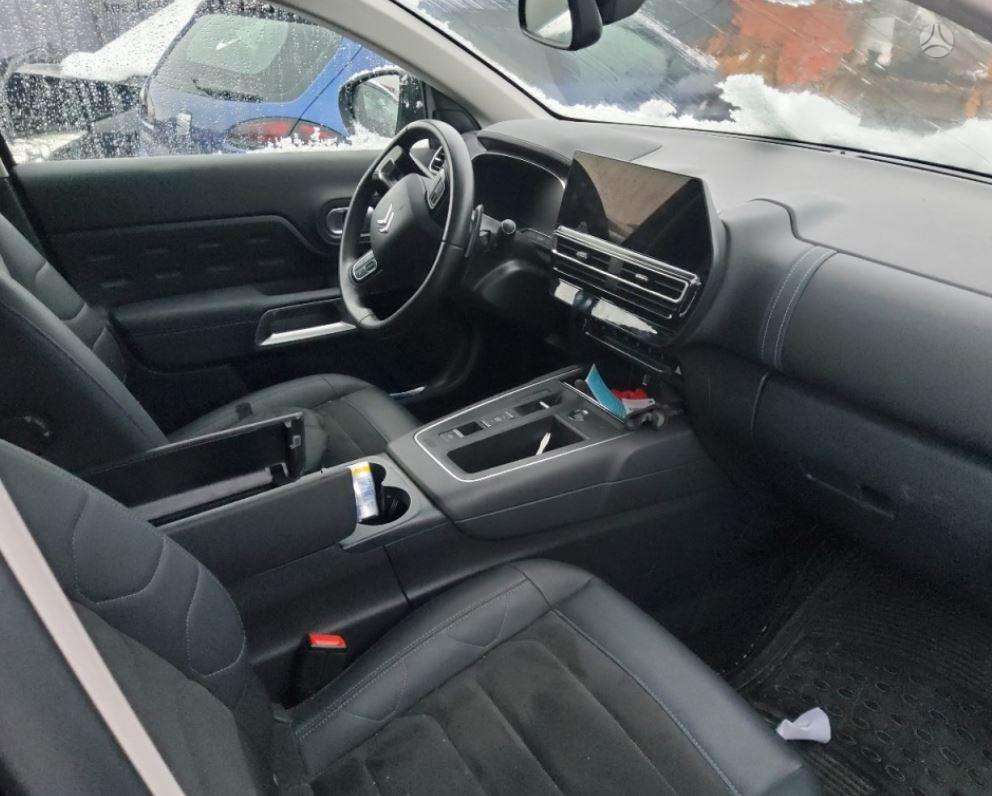 Citroen C5 Aircross dalimis