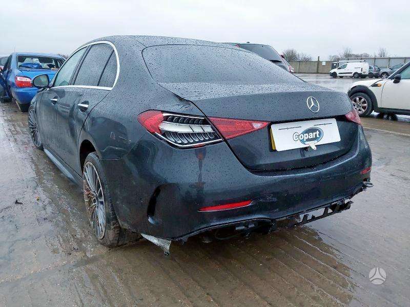 Mercedes-Benz C klasė dalimis