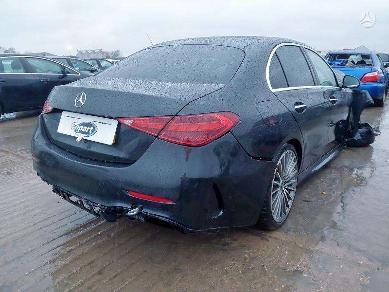Mercedes-Benz C klasė dalimis
