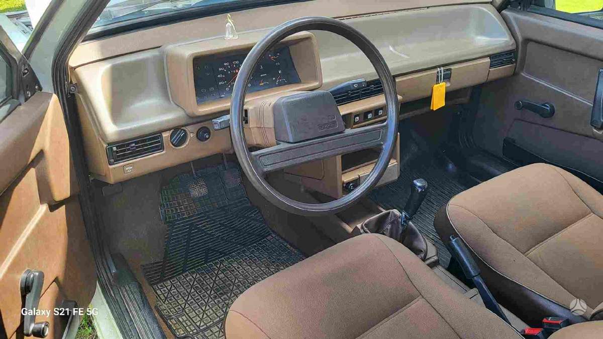 Lada 2108, 1.3 l., hatchback