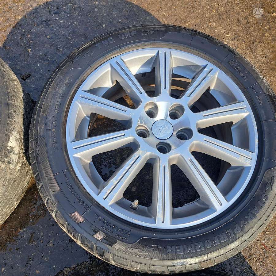 Ford, lengvojo lydinio, R17