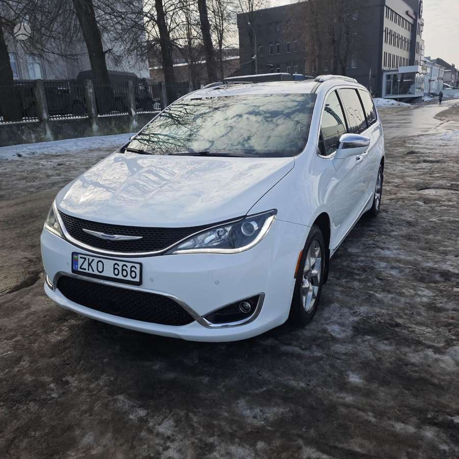 Chrysler Pacifica, 3.6 l., Минивэн