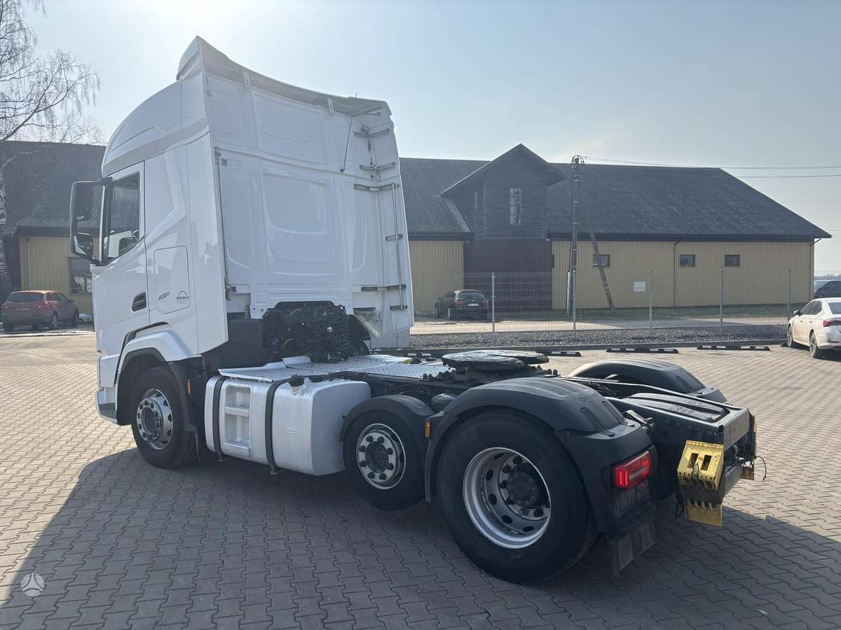 DAF XF 430 FTP, double sleeper