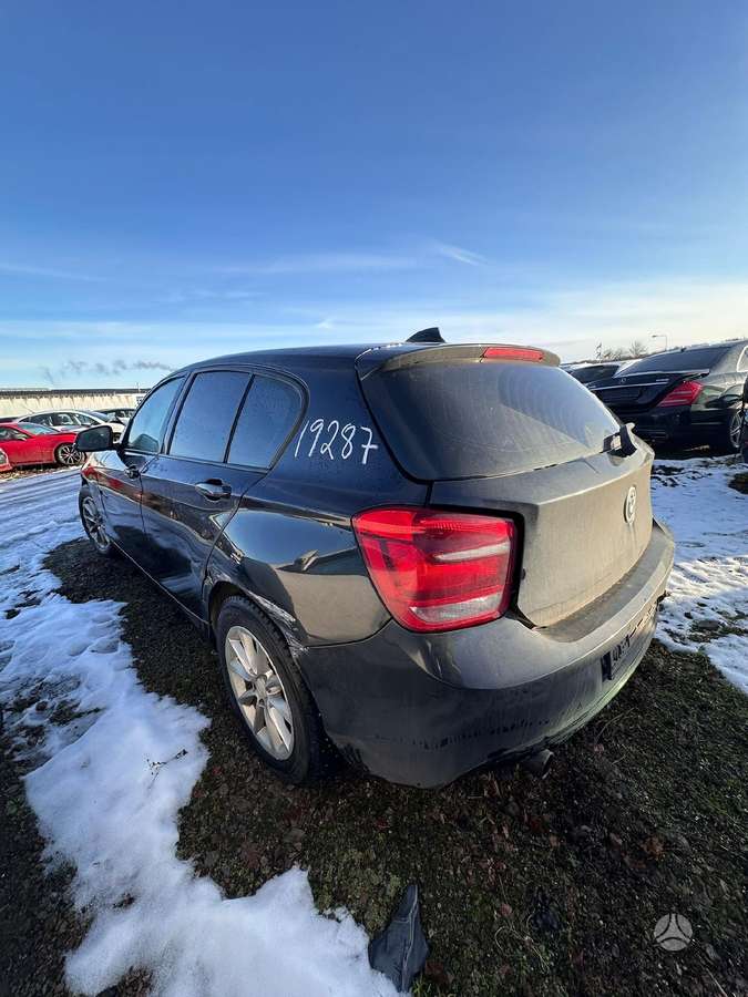 BMW 1 serija