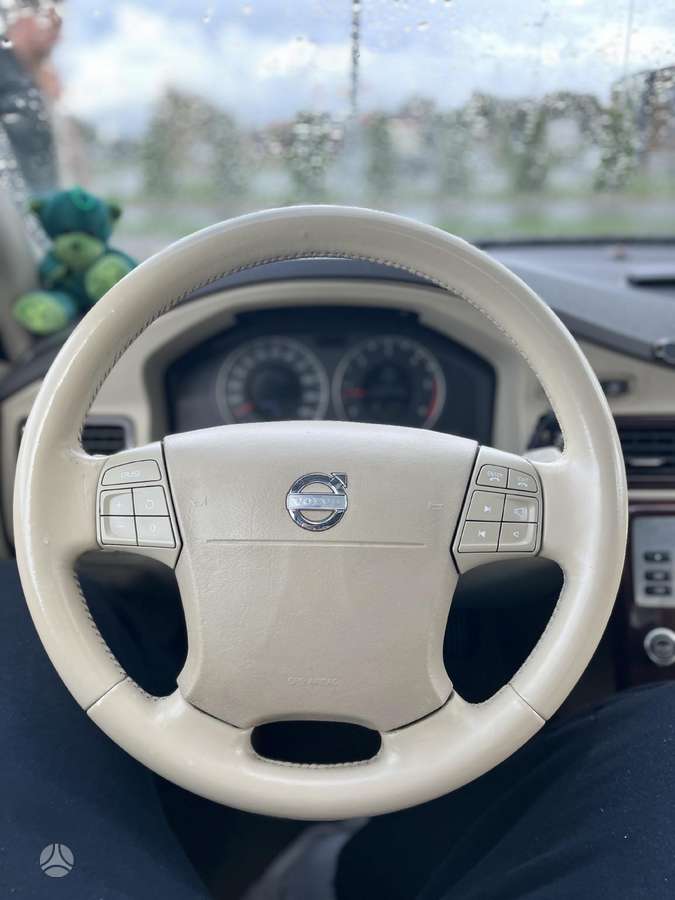 Volvo S80, 2.4 l., Седан