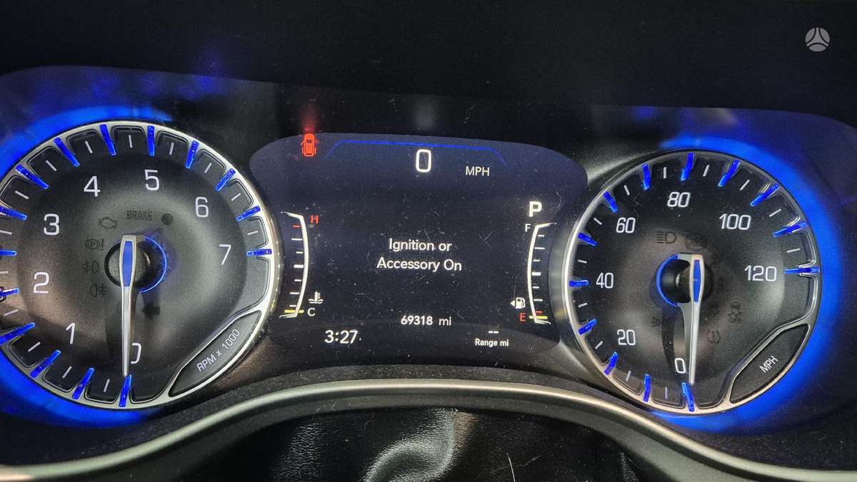 Chrysler Pacifica 70k mylių