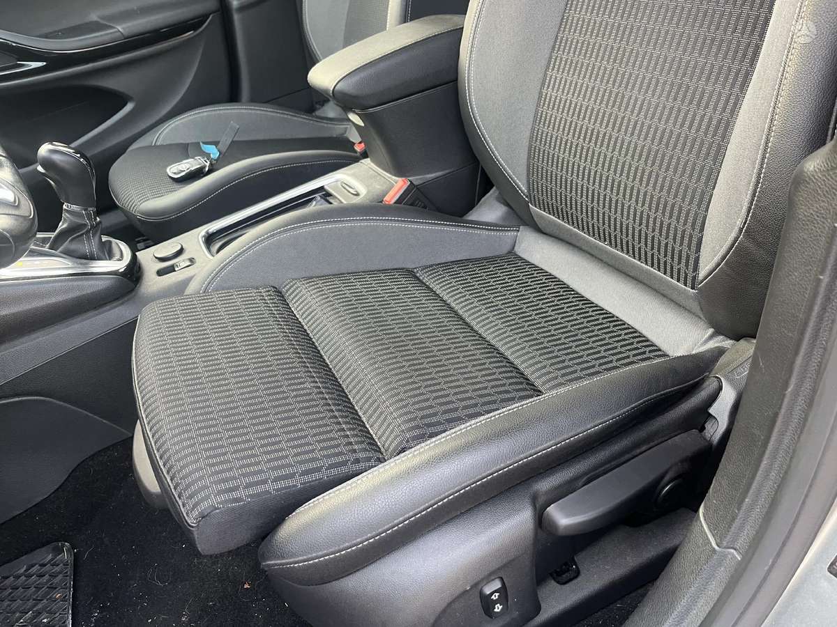 Opel Astra, 1.5 l., Универсал
