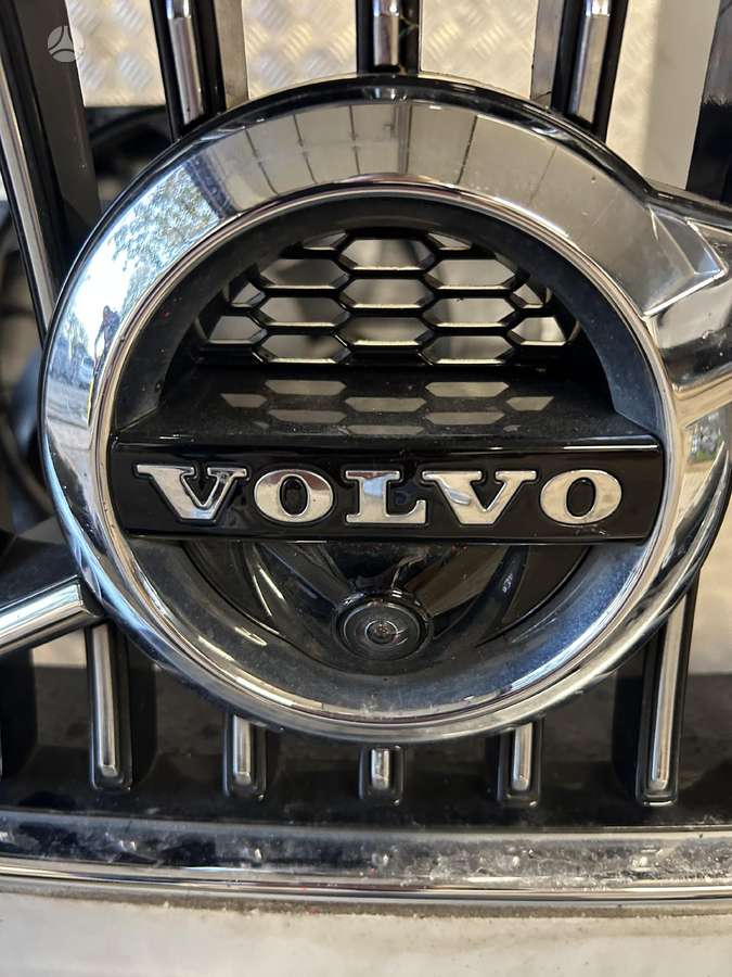 Volvo V90 kėbulo dalys