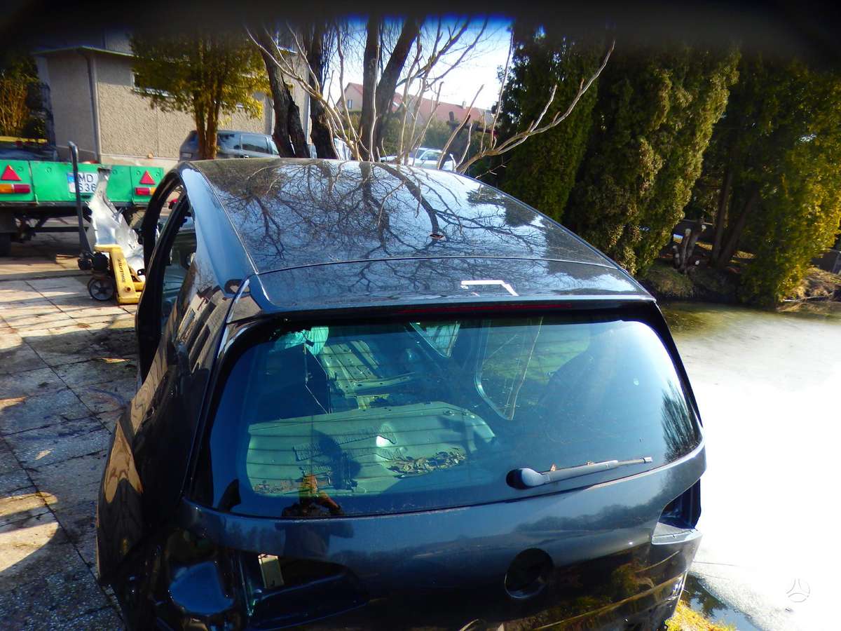 Volkswagen Golf kėbulo dalys