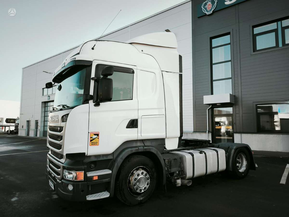 Scania R450, double sleeper