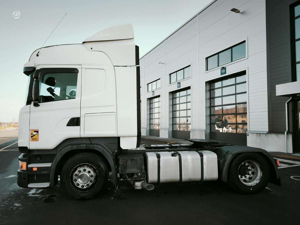 Scania R450, double sleeper