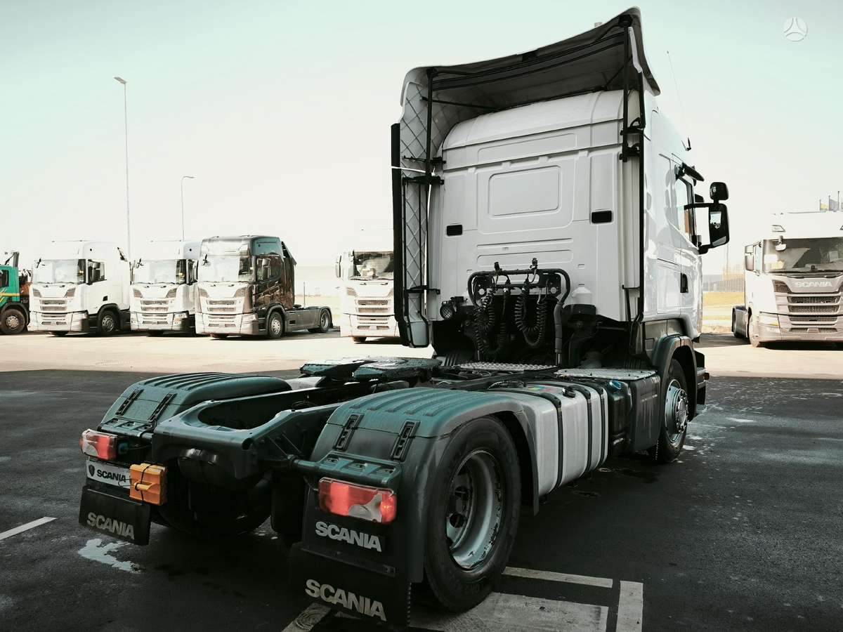 Scania R450, double sleeper