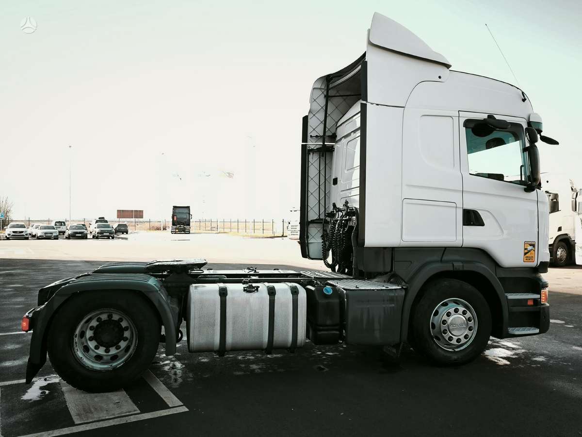 Scania R450, double sleeper