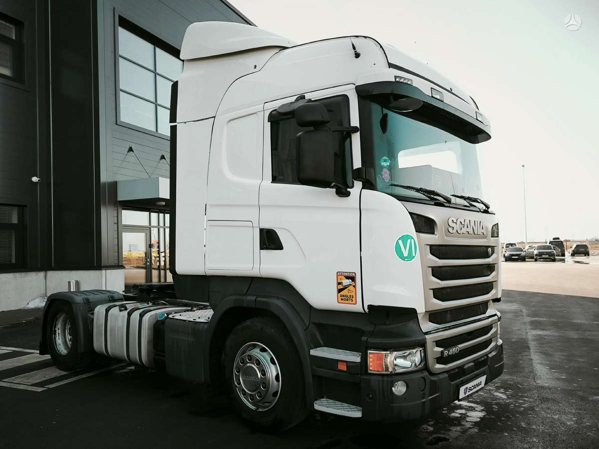 Scania R450, double sleeper