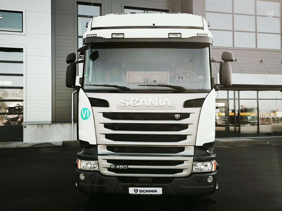 Scania R450, double sleeper
