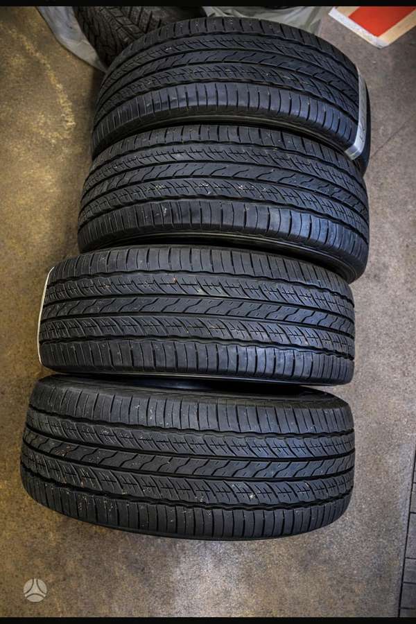 Toyo, всесезонные 215/55 R18