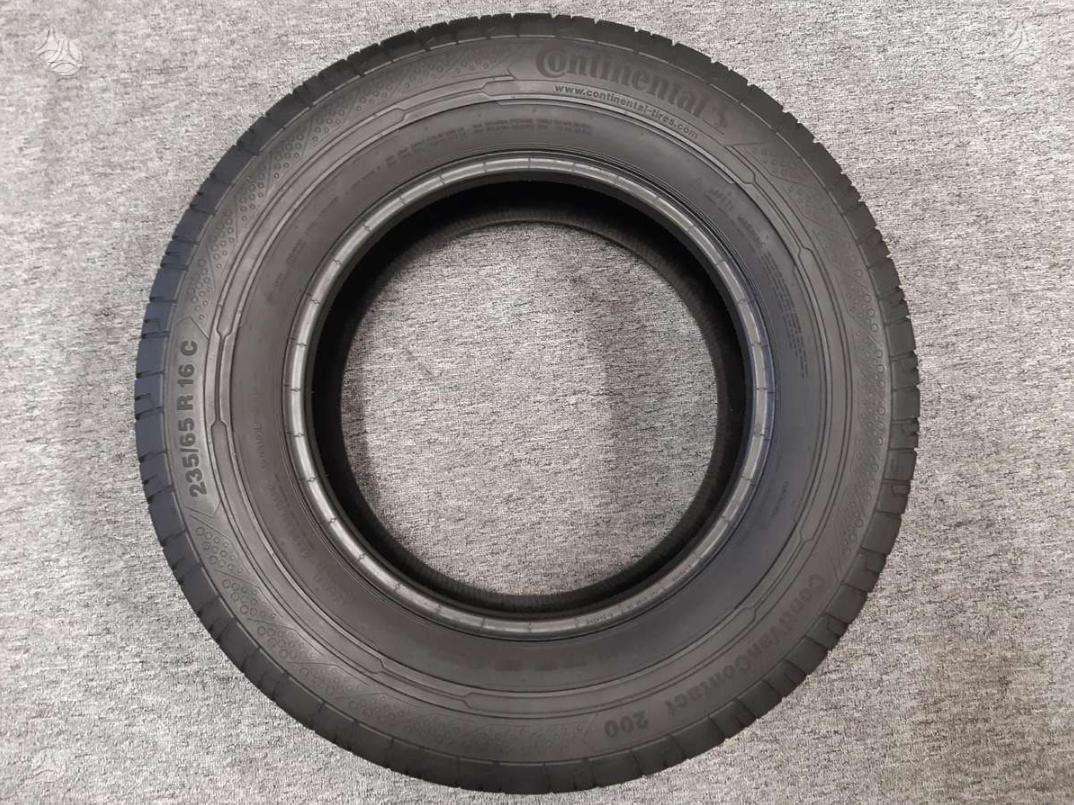 Continental 119/121 Van200 C 4vnt., летние 235/65 R16
