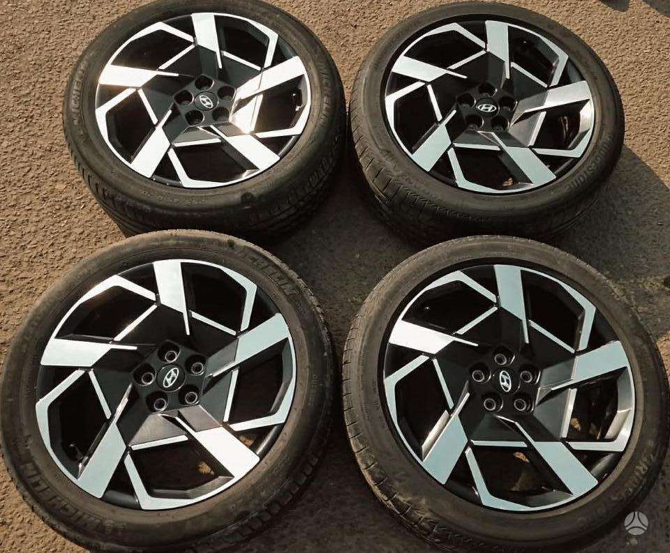 Hyundai, lengvojo lydinio, R20