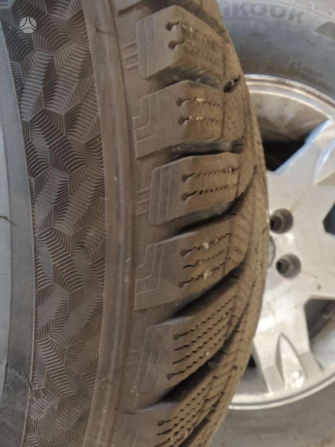 Volvo Xc, lengvojo lydinio, R16