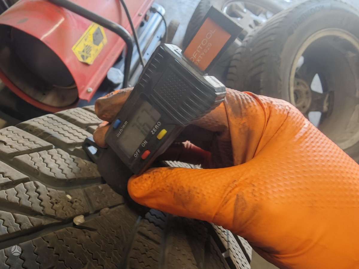 Volvo Xc, lengvojo lydinio, R16