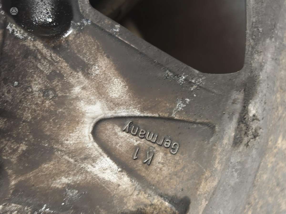 Volvo Xc, lengvojo lydinio, R16