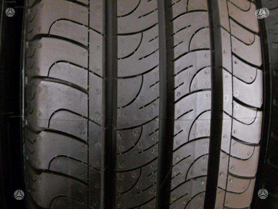 Goodyear 8mm 99% EfficientGrip., vasarinės 215/65 R16