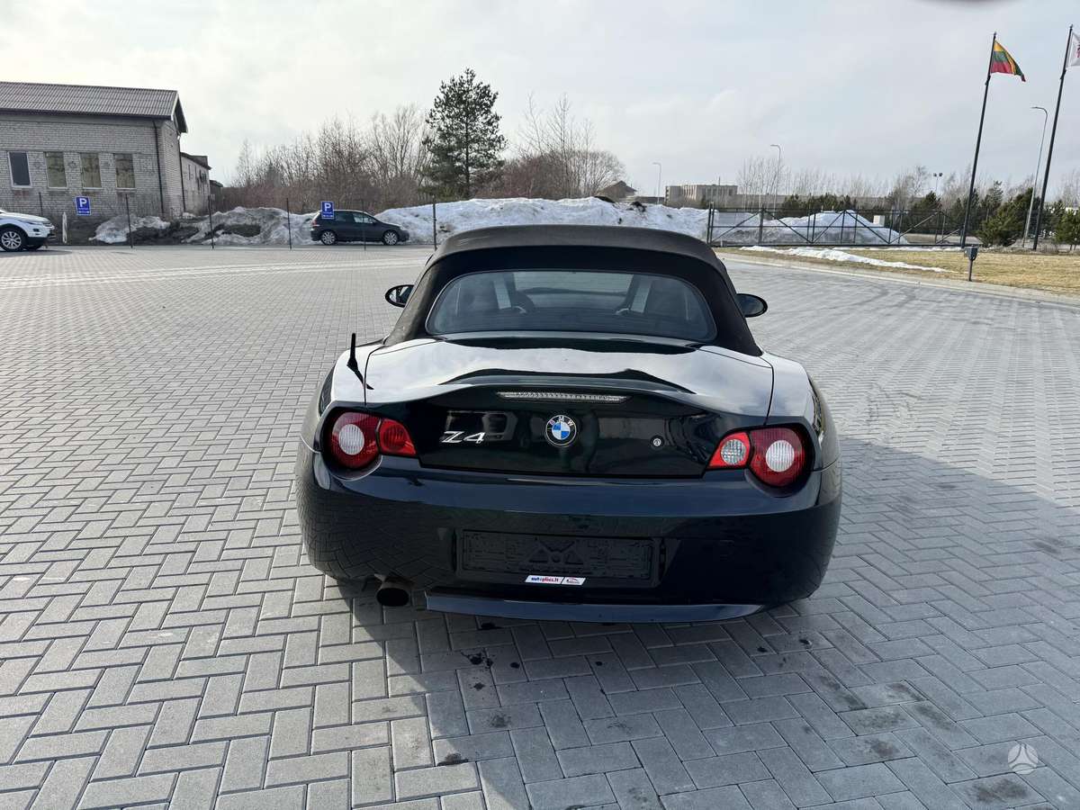BMW Z4, 2.0 l., Кабриолет
