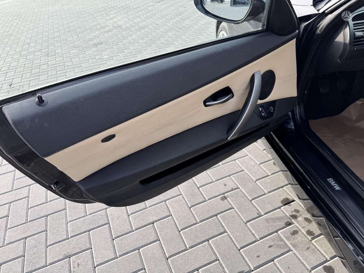BMW Z4, 2.0 l., Кабриолет