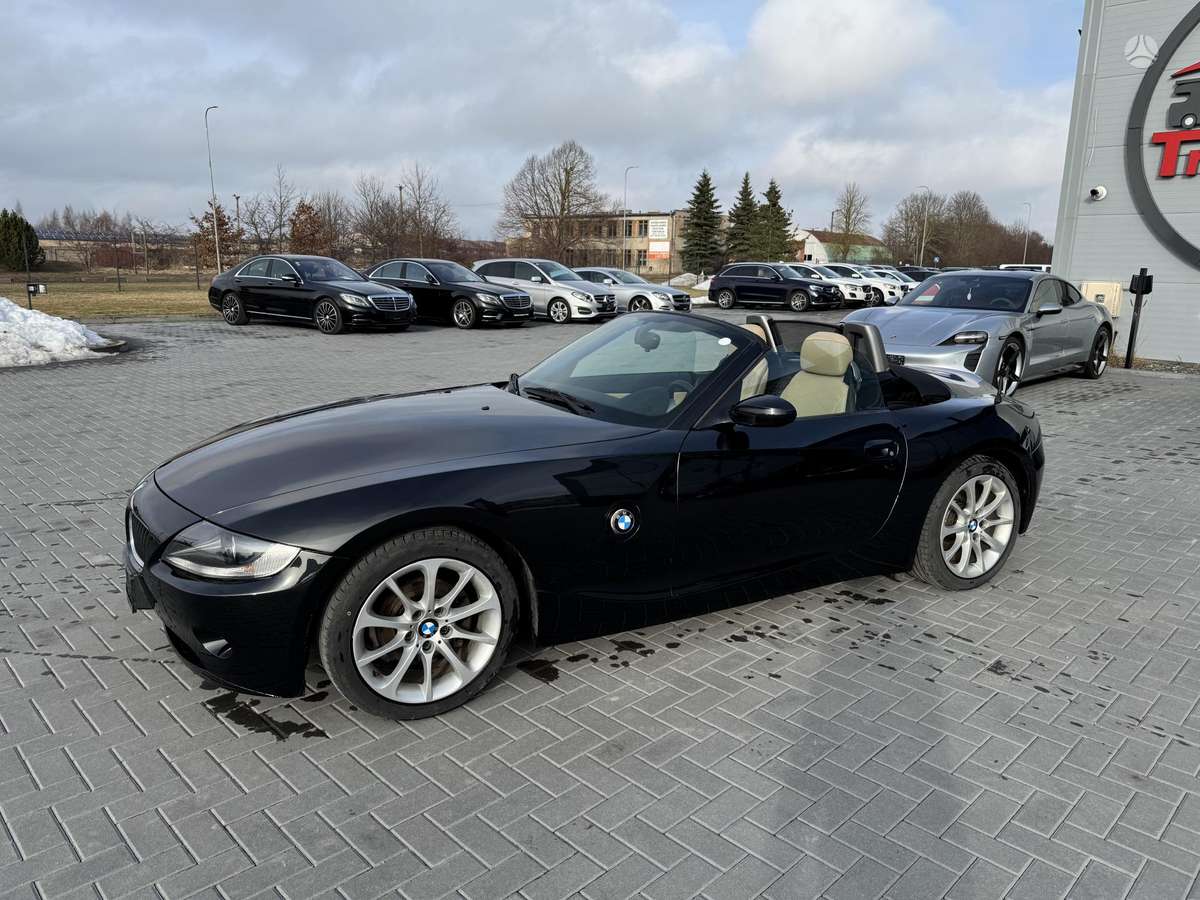 BMW Z4, 2.0 l., Кабриолет