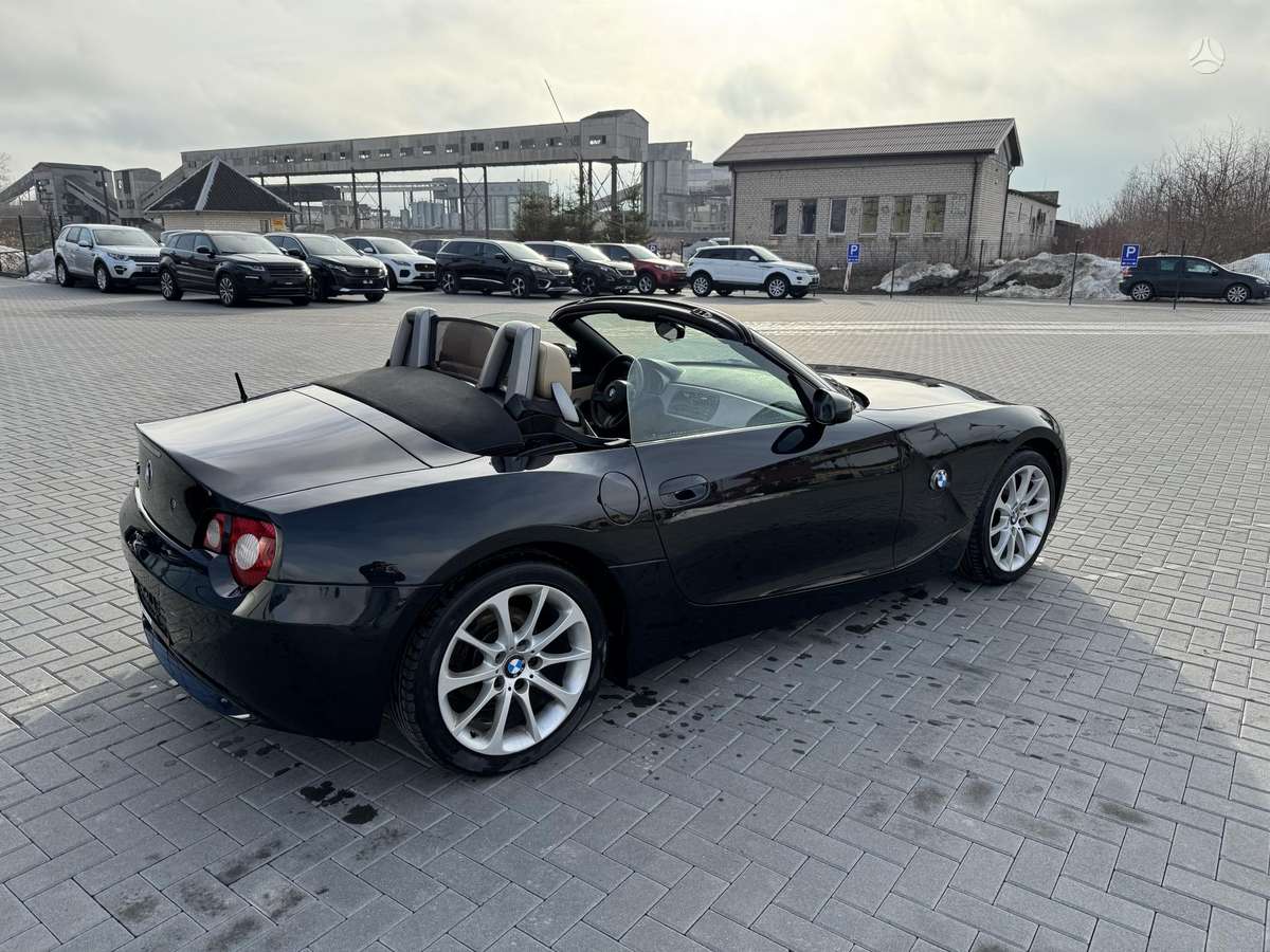 BMW Z4, 2.0 l., Кабриолет