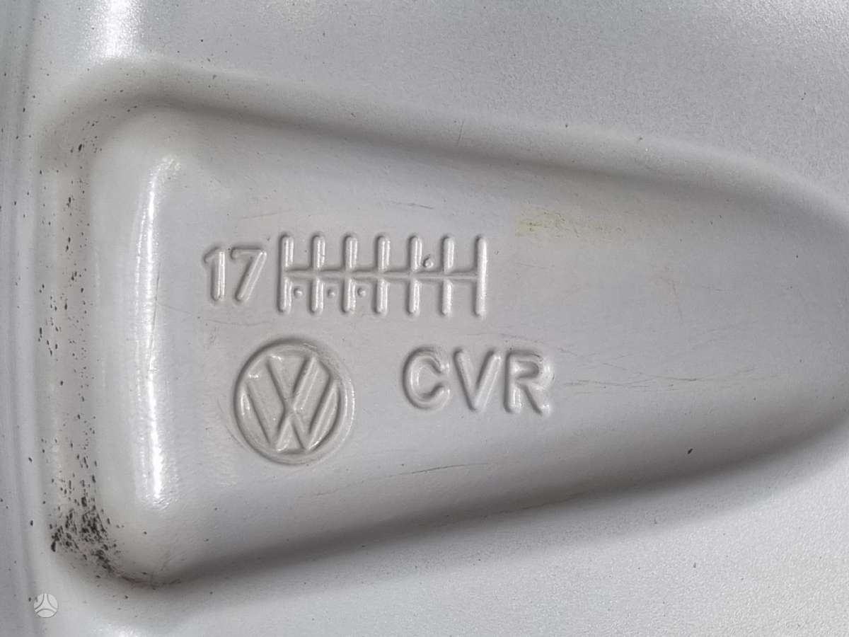 Volkswagen Touareg, light alloy, R18