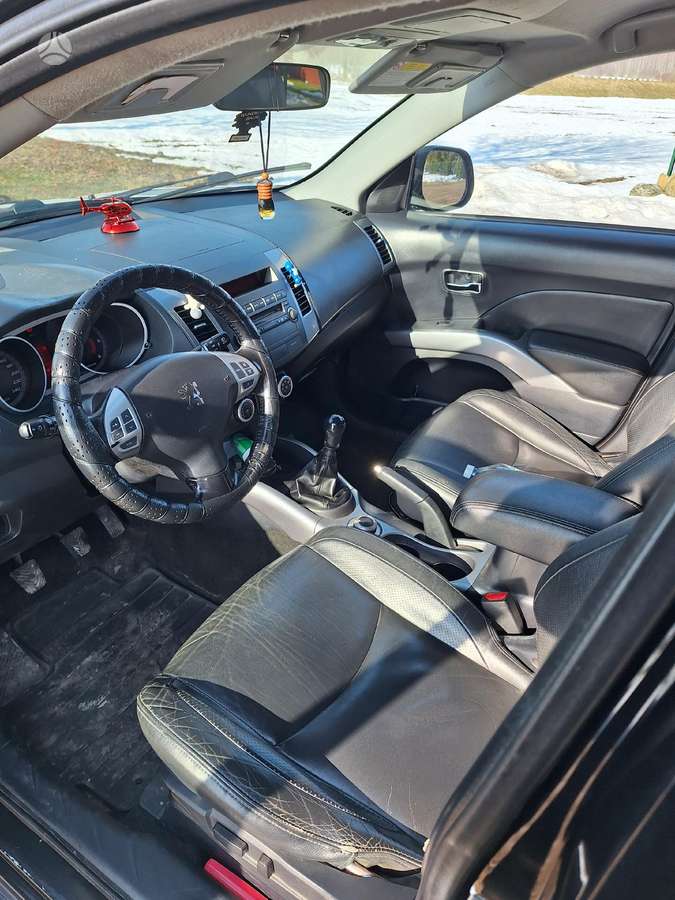 Peugeot 4007 - 2