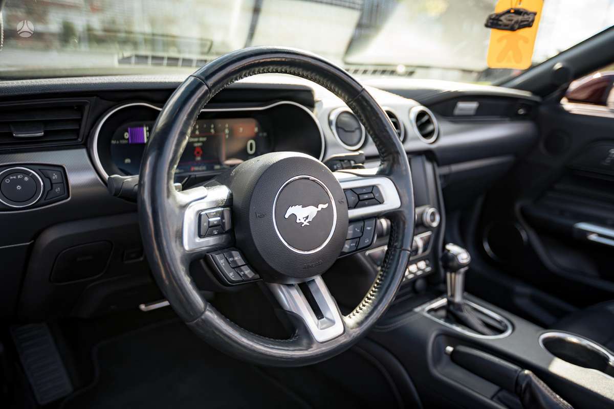 Ford Mustang, 2.3 l., kabrioletas