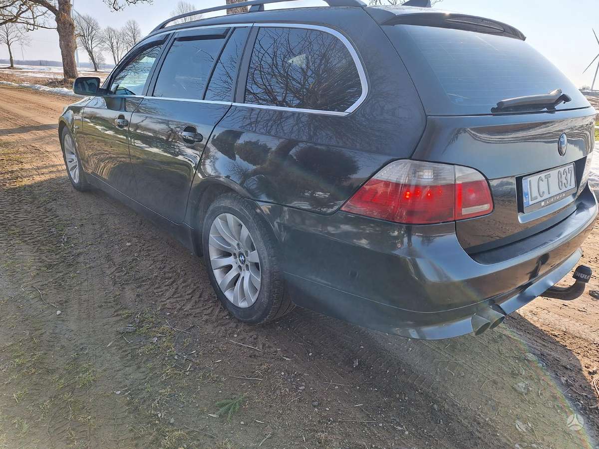 BMW 535, Универсал