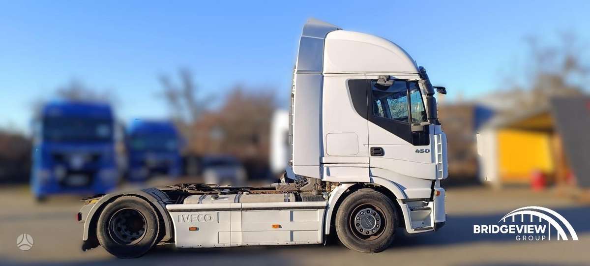 Iveco Stralis 450, double sleeper