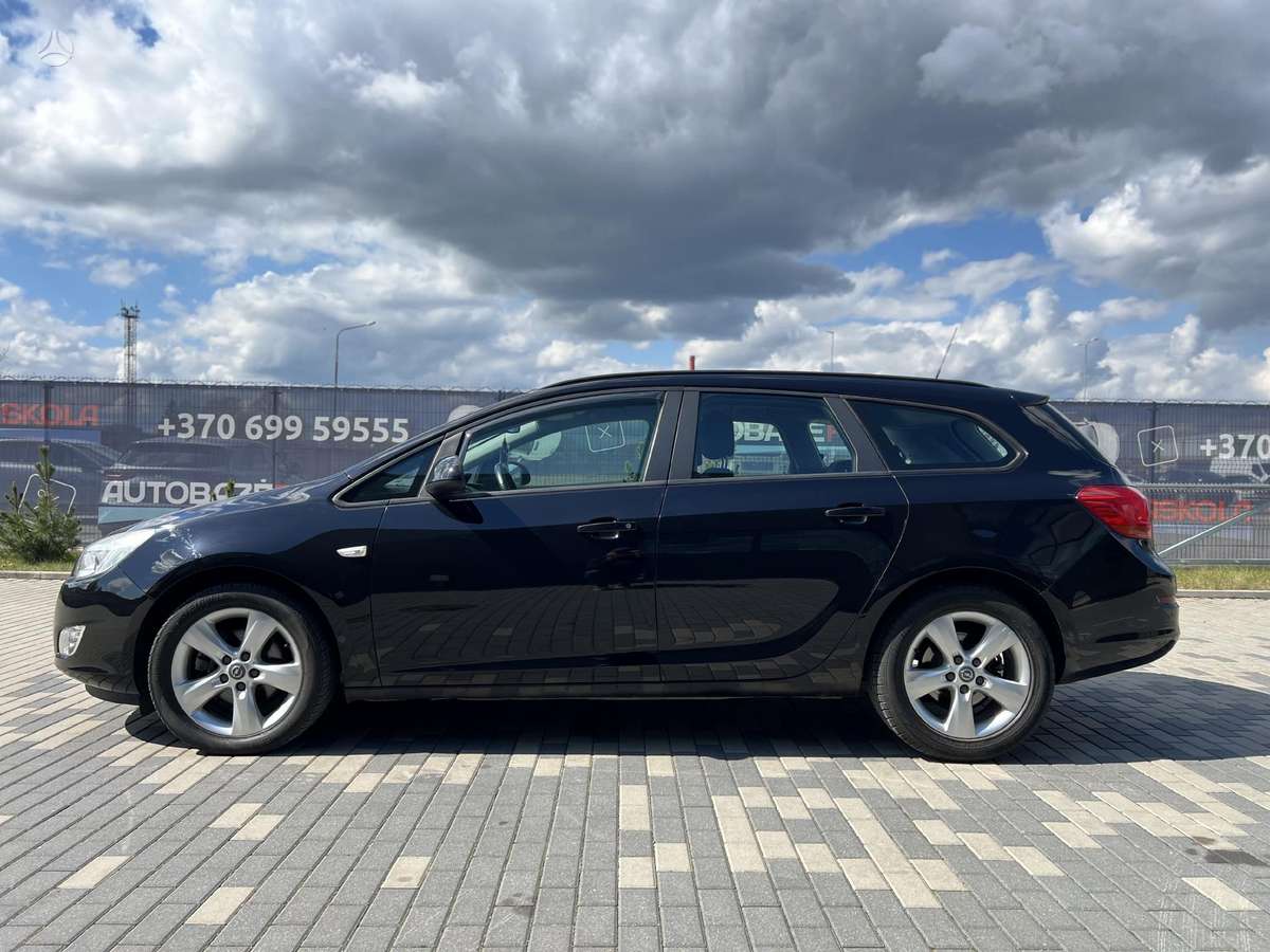 Opel Astra, 1.7 l., Универсал