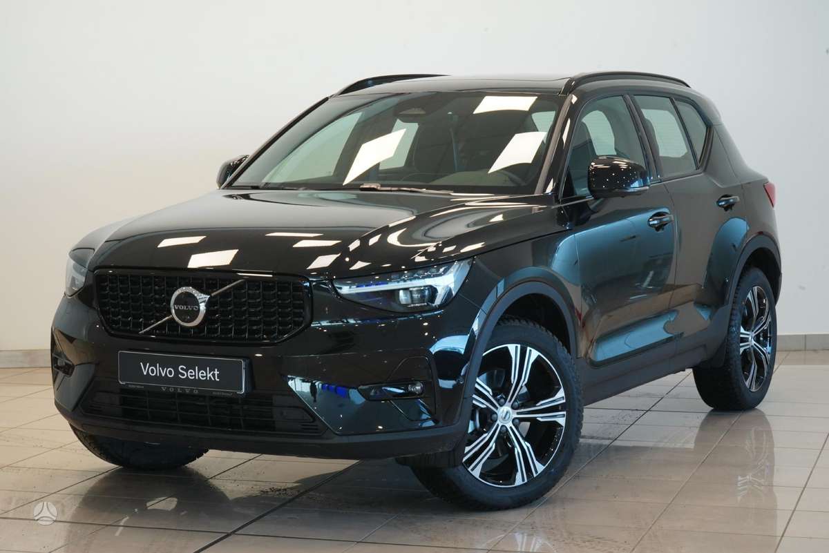 Volvo XC40 - 1