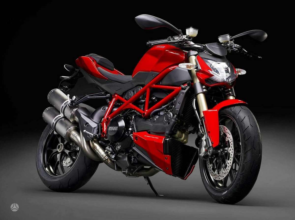 Ducati Streetfighter, street / classic