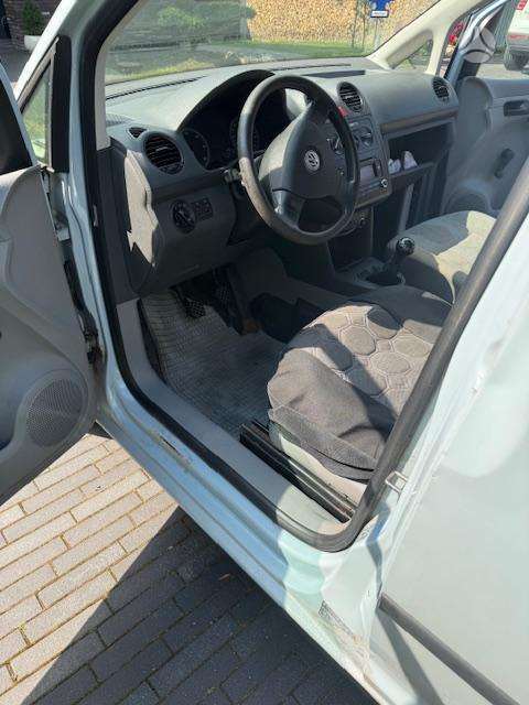 Volkswagen Caddy - 9