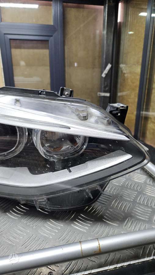 BMW 1 serija lights