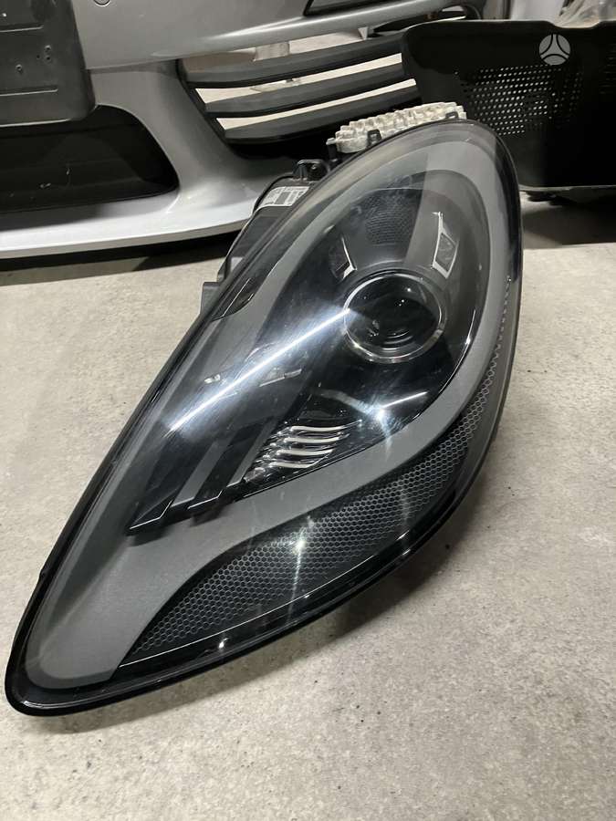 Porsche Cayman kėbulo dalys