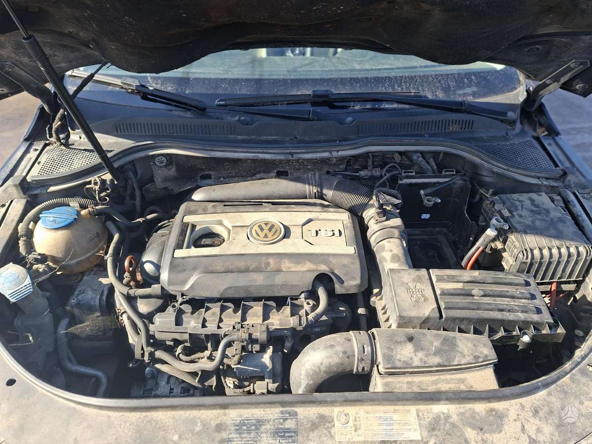 Volkswagen Passat CC for parts