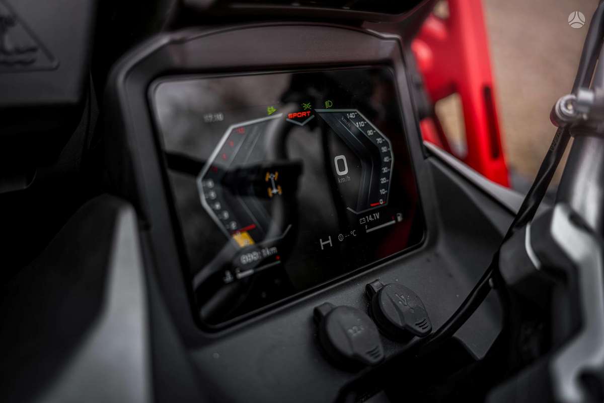 CFMOTO CFORCE 1000 963cc, квадроциклы