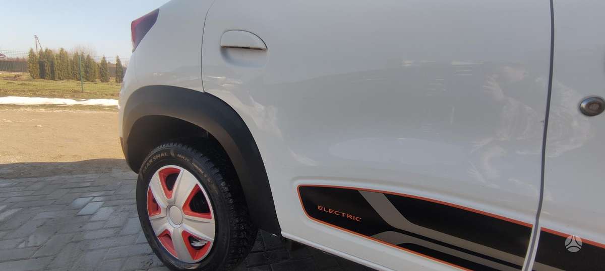 Dacia Spring, 27 kWh, hatchback