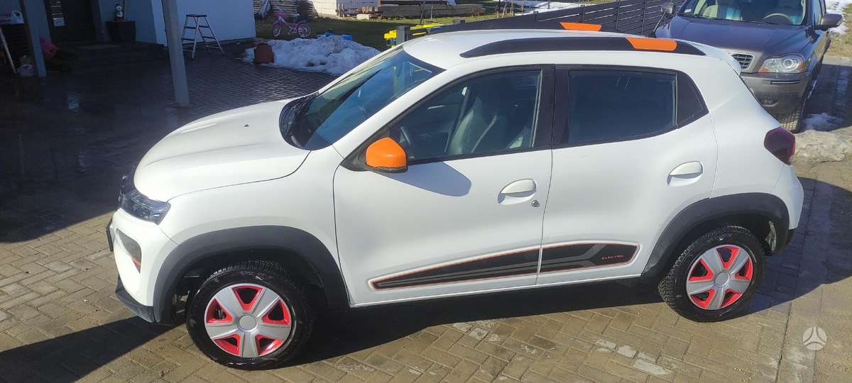 Dacia Spring, 27 kWh, hatchback