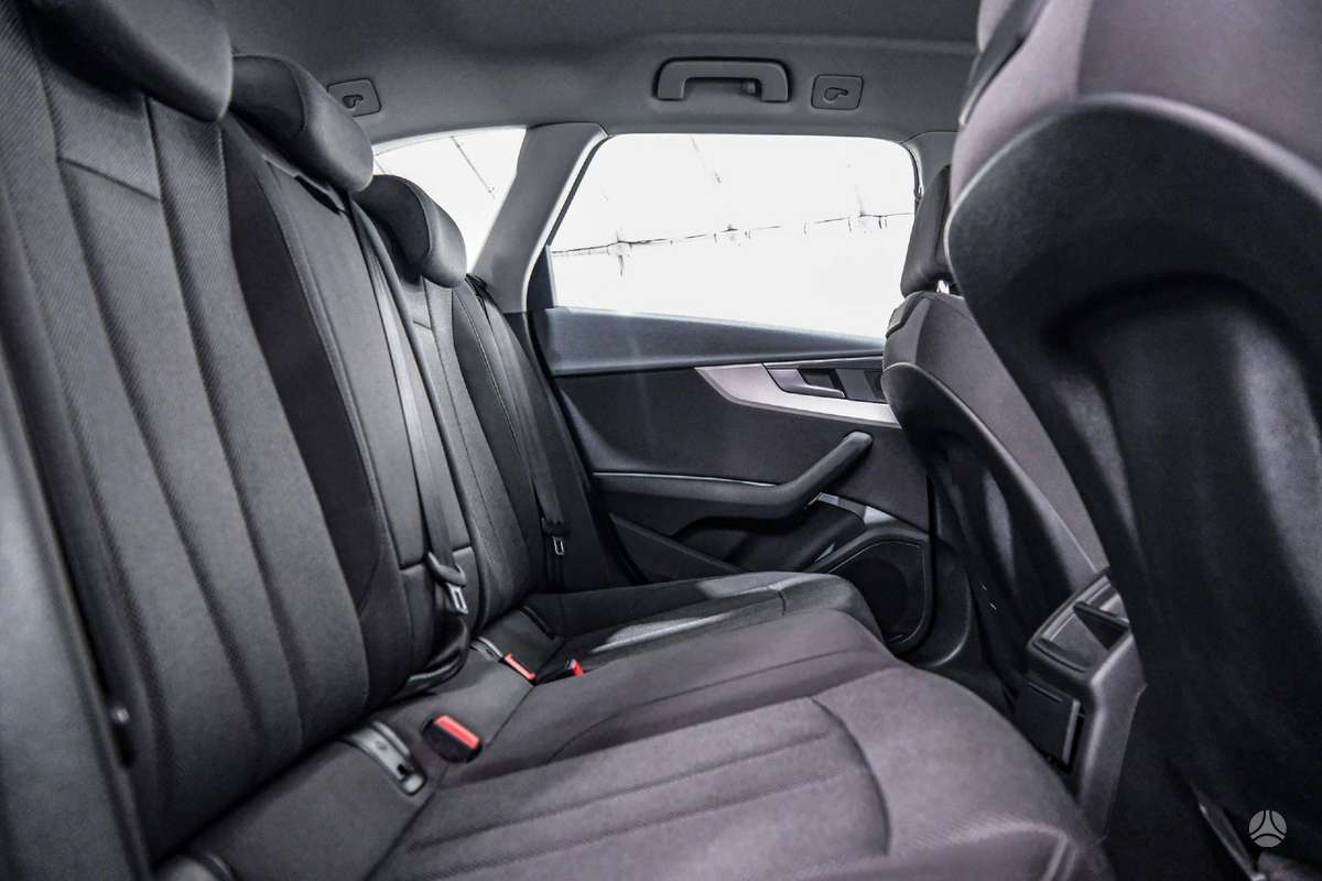 Audi A4, 2.0 l., Универсал