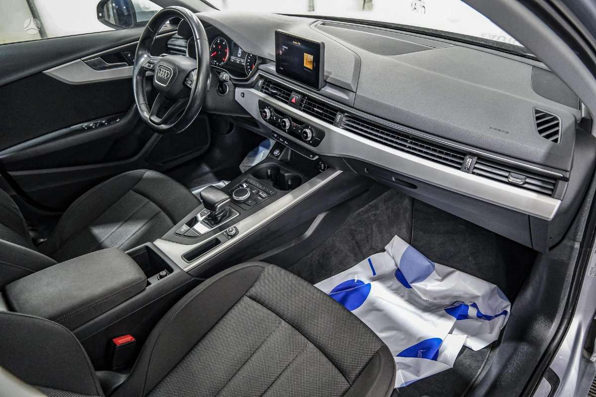 Audi A4, 2.0 l., Универсал